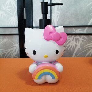 Hello Kitty w/ Rainbow and Pink Bow Soap Pump - NWT